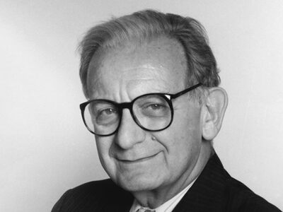 James Holland, an oncology pioneer, dies at 92