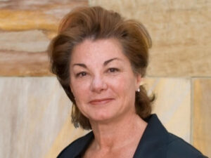 Cheryl Willman named head of Mayo Clinic Cancer Programs, director of cancer center