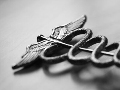 “Do no harm” must guide social media for healthcare professionals