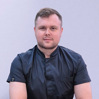 A headshot of a Vadym Vasiura.