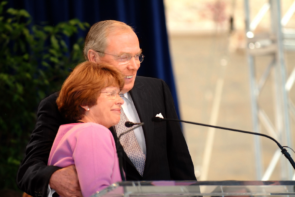 Jon M. Huntsman Sr. and Karen Haight Huntsman.