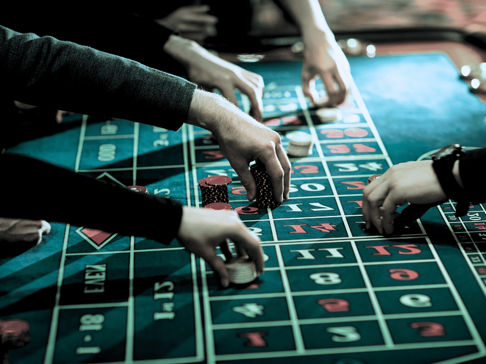 Prediction markets now allow betting on clinical trial results, FDA decisions It’s a high-risk bet: Insider trading, equipoise, integrity of research, public trust are at stake